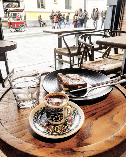 Coffee shops to work in Istanbul