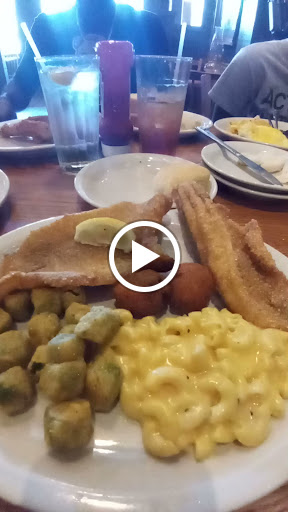 American Restaurant «Cracker Barrel Old Country Store», reviews and photos, 24400 Eastex Fwy, Kingwood, TX 77339, USA