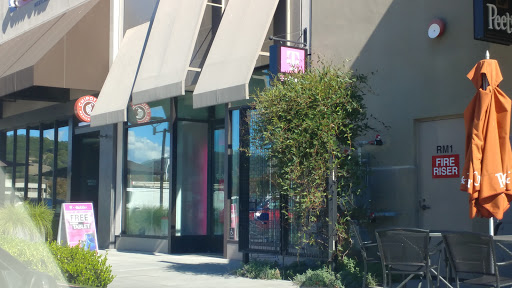 T-Mobile, 5800 Northgate Dr #45, San Rafael, CA 94903, USA, 