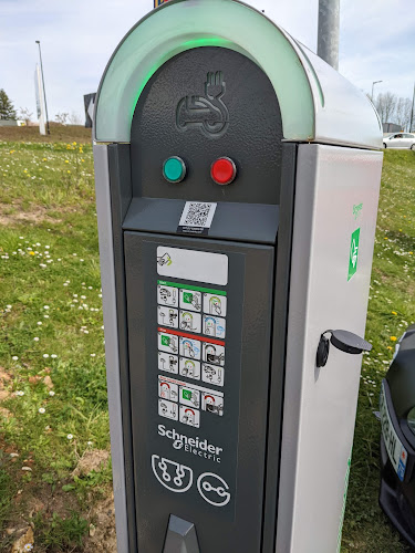 Borne de recharge de véhicules électriques Lidl Charging Station Barentin