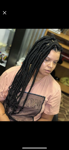 Hair Salon «Diva African hair braiding», reviews and photos, 1966 Pass Rd c, Biloxi, MS 39531, USA