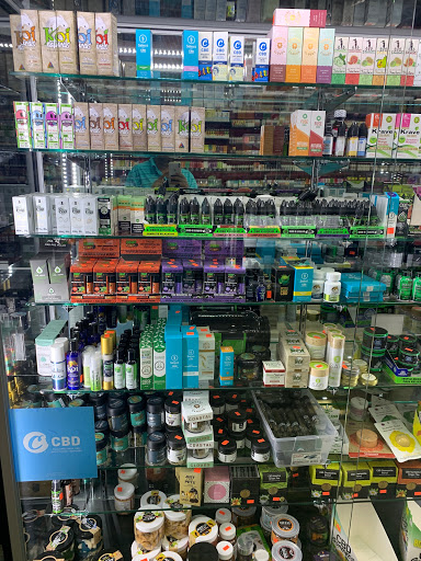 Tobacco Shop «Starbuzz Smoke Shop», reviews and photos, 668 Soscol Ave, Napa, CA 94559, USA