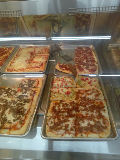 Italian Grocery Store «DeVitis Fine Italian Foods», reviews and photos, 560 E Tallmadge Ave, Akron, OH 44310, USA