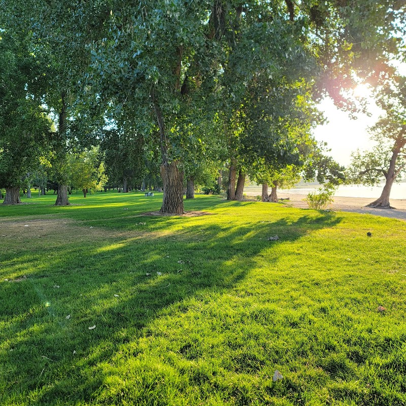 Lake Lowell picnic park