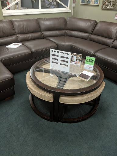 Furniture Store «Raymour & Flanigan Furniture and Mattress Store», reviews and photos, 1459 Niagara Falls Blvd, Amherst, NY 14228, USA