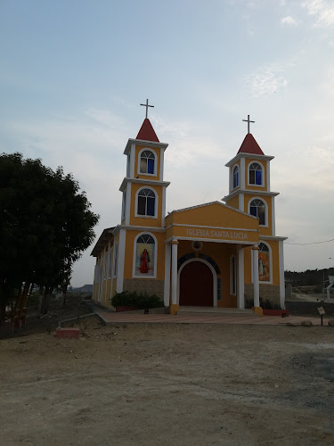 Iglesia Católica Santa Lucía | Pueblo Nuevo