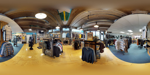 Outdoor Sports Store «U.S. Outdoor», reviews and photos, 219 SW Broadway, Portland, OR 97205, USA