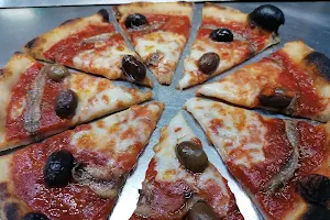 Pizza & Pizza di Beron J e Milanesi J image
