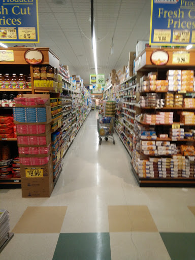 Grocery Store «Foodtown of Kensington», reviews and photos, 382 McDonald Ave, Brooklyn, NY 11218, USA