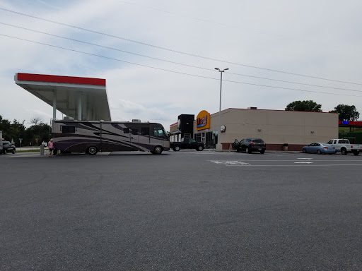 Truck Stop «Liberty Travel Plaza», reviews and photos, 3298 Susquehanna Trail, Duncannon, PA 17020, USA