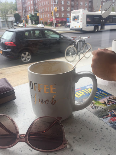 Gourmet Grocery Store «Cipollina Gourmet Italian Market», reviews and photos, 116-09 Queens Blvd, Forest Hills, NY 11375, USA