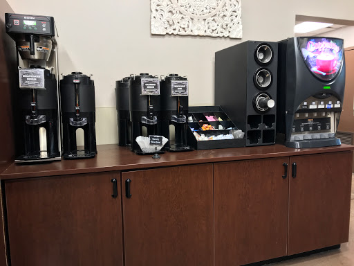 Grocery Store «Kroger», reviews and photos, 310 W North St, Kendallville, IN 46755, USA