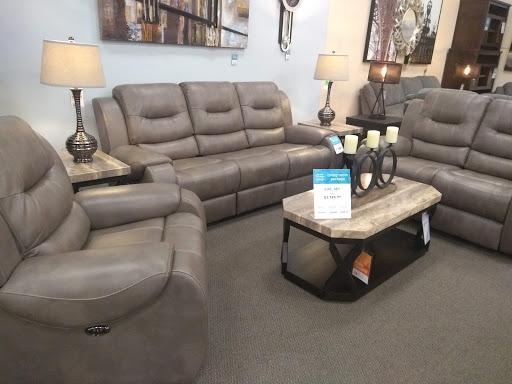 Furniture Store «Raymour & Flanigan Furniture and Mattress Outlet», reviews and photos, 300 NJ-18 #8, East Brunswick, NJ 08816, USA