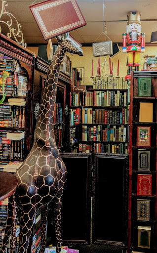 Used Book Store «The Book Cellar», reviews and photos, 96 Lincoln Blvd, Lincoln, CA 95648, USA