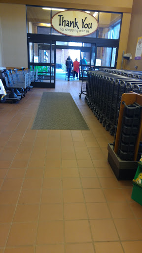 Grocery Store «Wegmans», reviews and photos, 100 Wegmans Way, Charlottesville, VA 22902, USA