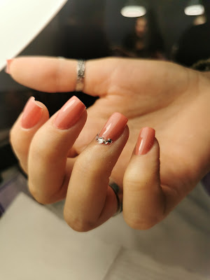 Les ongles de Mélanie à Brest