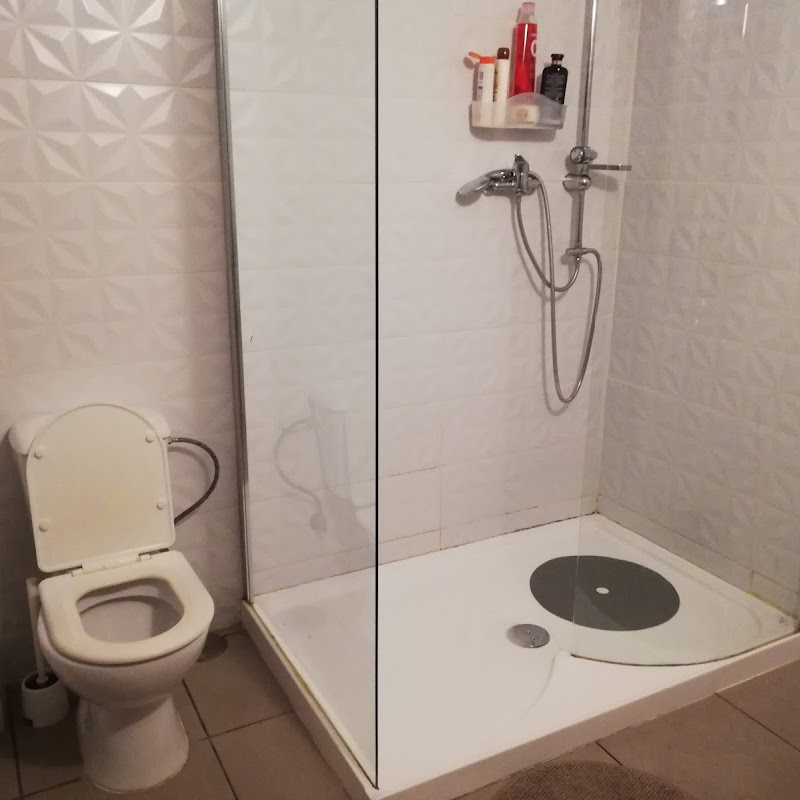 4 image