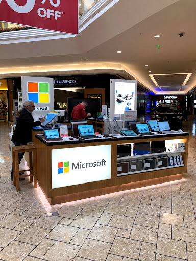 Computer Store «Microsoft Store - Cherry Creek Mall», reviews and photos, 3000 E 1st Ave, Denver, CO 80206, USA
