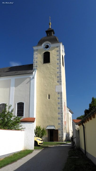 Katholische Kirche Weikersdorf am Steinfeld (St. Jakobus der Ältere)