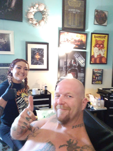 Tattoo Shop «Lighthouse Tattoo», reviews and photos, 328 N Cumberland St, Lebanon, TN 37087, USA