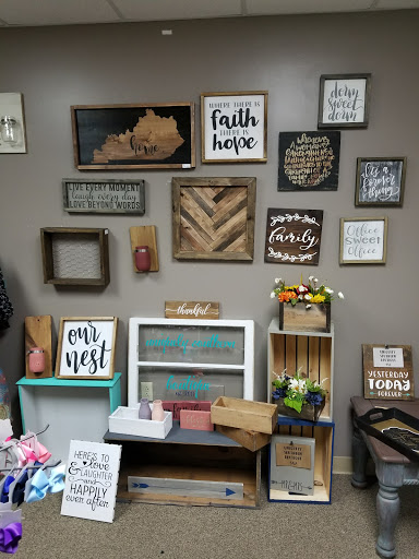 Antique Store «Trends N Treasures Merchants», reviews and photos, 1306 S 12th St H, Murray, KY 42071, USA