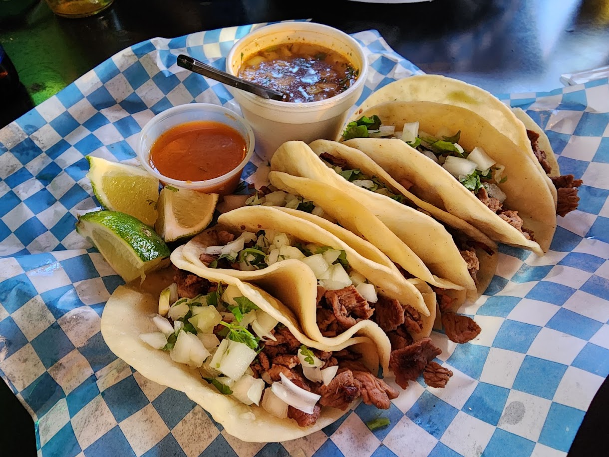 Marco's Cantina & Lolitas cocina