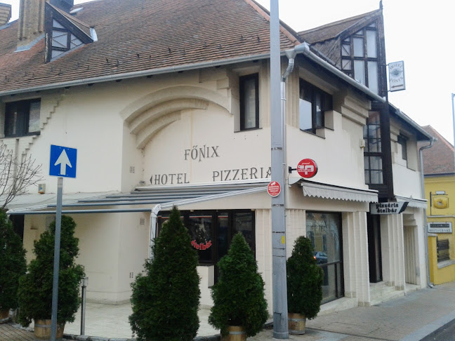 Főnix Pizzéria