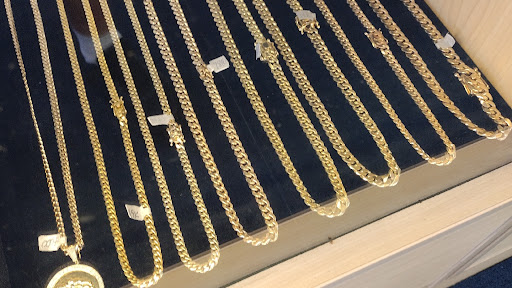 Mr Money Pawn & Gun Inc, 3315 E Hillsborough Ave, Tampa, FL 33610, USA, 