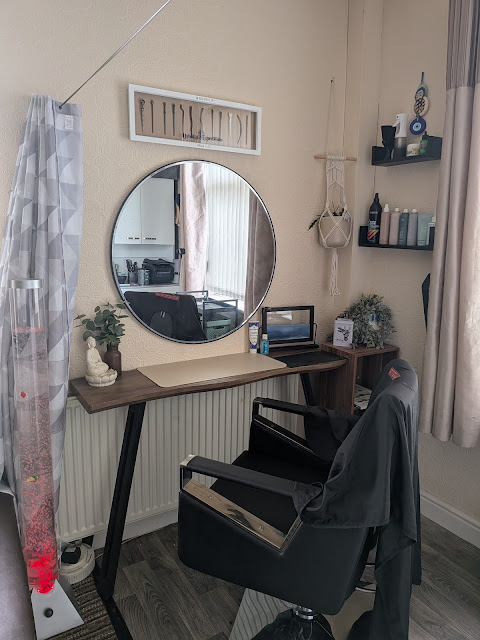 Studio one6 (Liv's Hair & Beauty)