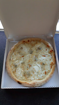 Pizza du Pizzas à emporter Pizza Stefana à Etrembières - n°7