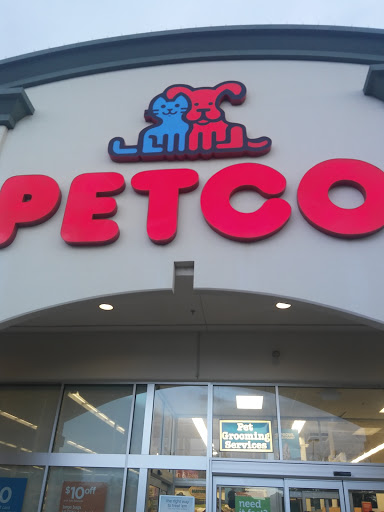 Pet Supply Store «Petco Animal Supplies», reviews and photos, 4616 Millenia Plaza Way, Orlando, FL 32839, USA