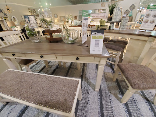 Furniture Store «Ashley HomeStore», reviews and photos, 880 FL-436, Altamonte Springs, FL 32714, USA