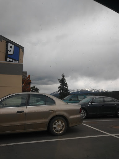 Thrift Store «Discover Goodwill Woodland Park Retail Center», reviews and photos, 101 Paradise Lodge Ln, Woodland Park, CO 80863, USA