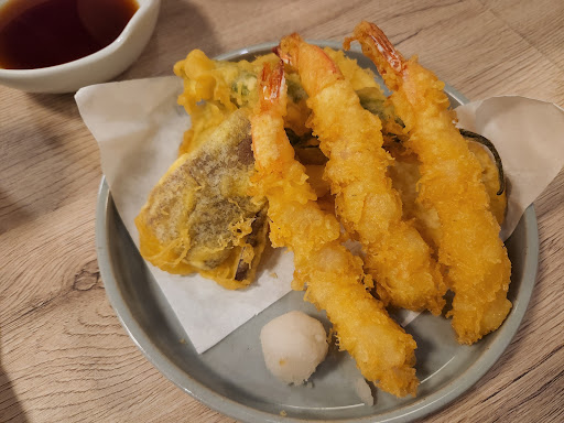 Kiyo Sushi & Sake