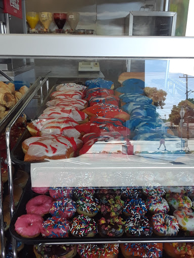 Shopping Mall «Mirada West Shopping Center», reviews and photos, 12709 Valley View Ave, La Mirada, CA 90638, USA