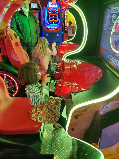 Bowling Alley «Bowlero Lakeville», reviews and photos, 11129 162nd St W, Lakeville, MN 55044, USA