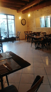 Atmosphère du Restaurant Creperie Chez Mam Goz à Arles - n°6