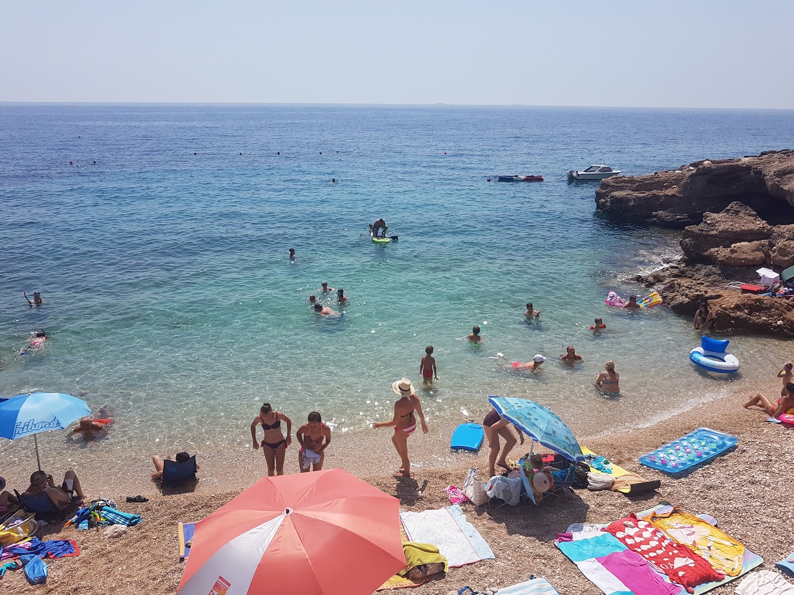 Fotografie cu Ivan Dolac beach zonele de facilități
