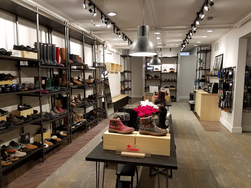 Shoe Store «Benjamin Lovell Shoes», reviews and photos, 119 S 18th St, Philadelphia, PA 19103, USA