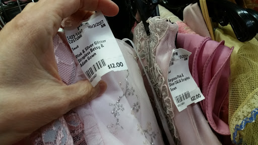 Consignment Shop «Rerun», reviews and photos, 707 NE Fremont St, Portland, OR 97212, USA