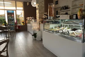 Bar Caffetteria Gelateria MiVà image