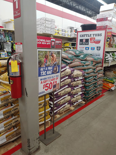 Home Improvement Store «Tractor Supply Co.», reviews and photos, 3184 US-11, Malone, NY 12953, USA