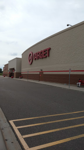 Department Store «Target», reviews and photos, 2199 MN-36, North St Paul, MN 55109, USA