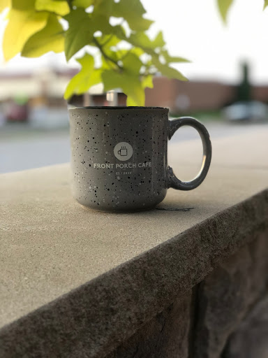 Cafe «Front Porch Cafe», reviews and photos, 932 W Maple St, Hartville, OH 44632, USA