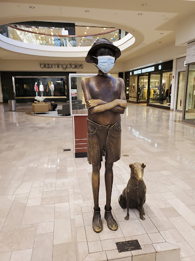 Shopping Mall «The Shops at Chestnut Hill», reviews and photos, 199 Boylston St, Chestnut Hill, MA 02467, USA