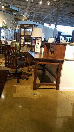 Furniture Store «Ashley HomeStore», reviews and photos, 875 E Boughton Rd, Bolingbrook, IL 60440, USA