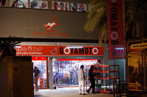 Outlet Ropa de Moto Badalona Barcelona