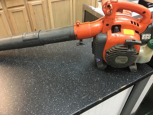 Pawn Shop «Yankee Peddler & Pawn», reviews and photos, 535 Long Hill Rd, Groton, CT 06340, USA