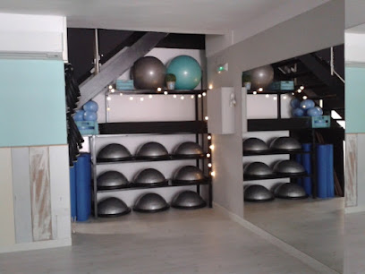 Palencia Pilates - Pl. Pintor Caneja, bajo izqda, 34001 Palencia, Spain