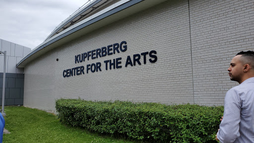 Performing Arts Theater «Kupferberg Center for the Arts», reviews and photos, 65-30 Kissena Blvd, Flushing, NY 11367, USA